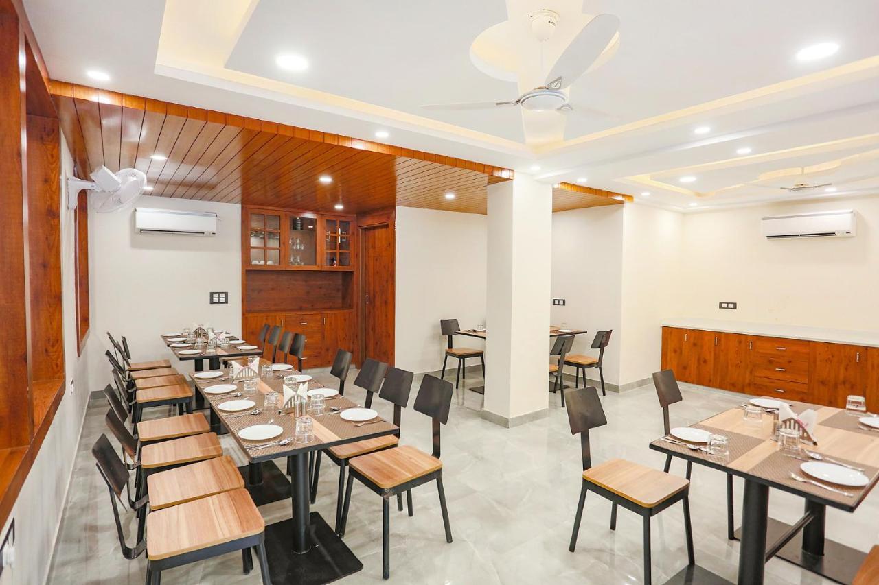 Fabhotel Golf Inn Golf Course Road Gurgaon Eksteriør billede